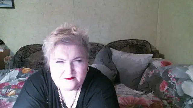 Lana555 – Naživo XXX chat
