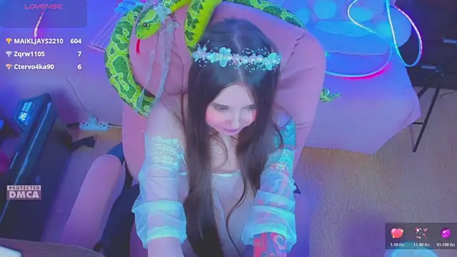 Lolisuccub live XXX chat