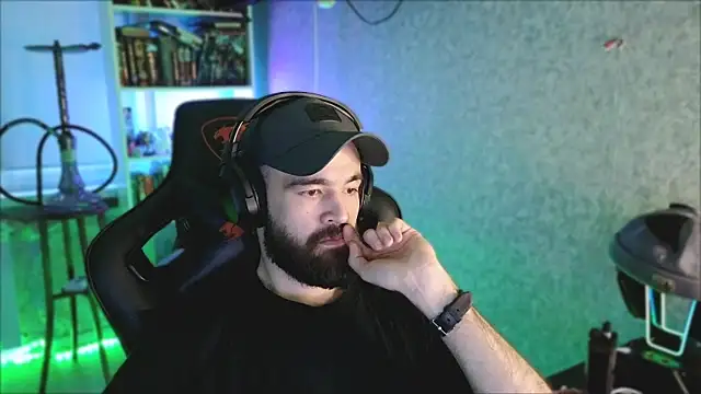 _Mostly_'s Live XXX Chat