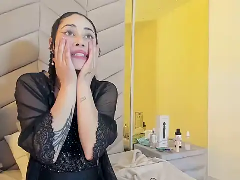 חדר צ'אט בשידור חי של ElaVictoria