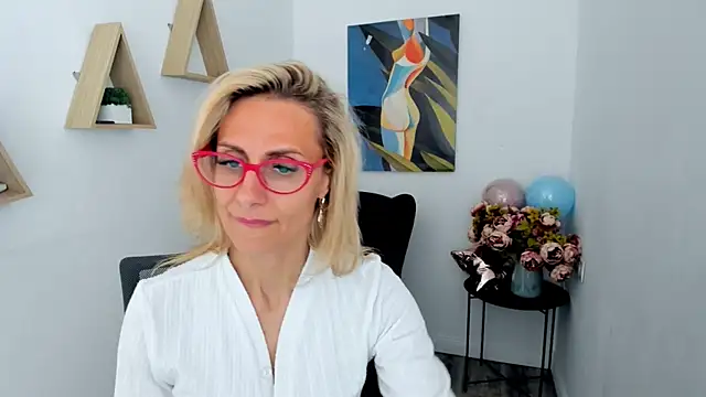 MuseOfStage live XXX chat