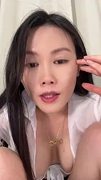 saozi2026 即時 XXX 聊天
