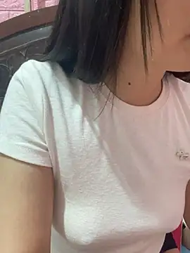 Thu_yaha Chat XXX live
