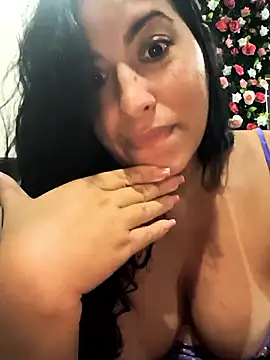 Danivinix Adlı Modelin Canlı XXX Sohbeti