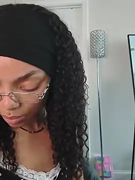 butterflybootyy's Webcam Show