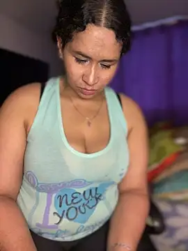 Carola-Ross Live XXX Chat