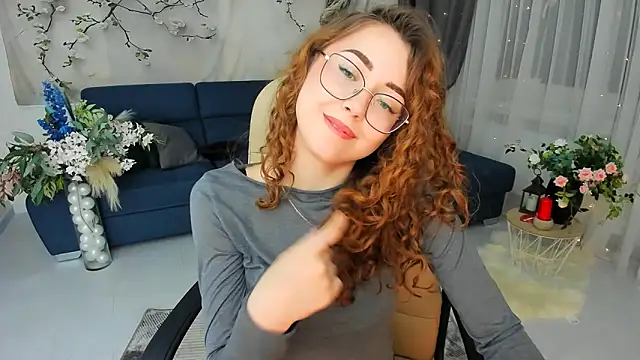 Živý XXX chat SereneFlame