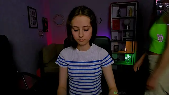 XXX chat uživo modela rebecca_smile