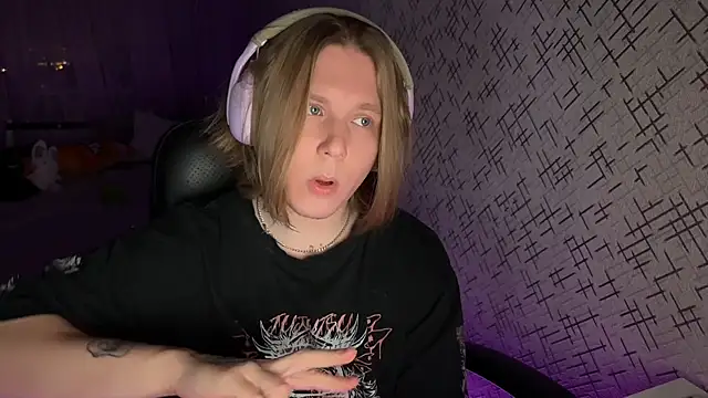 Hirtay webkamerás műsora