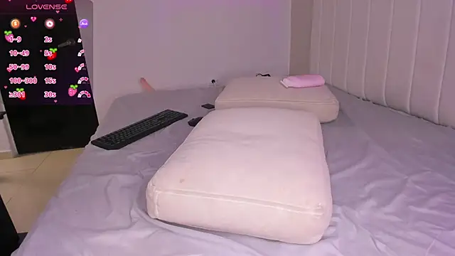 sophia_walkett_'s Live XXX Chat