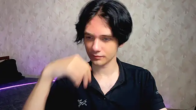 Chatroom XXX en direct de Zombde