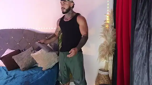 دردشة john_cartter1 الجنسية المباشرة