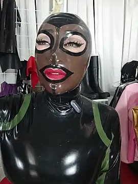 LatexDevil_Blondie's Live XXX Chat