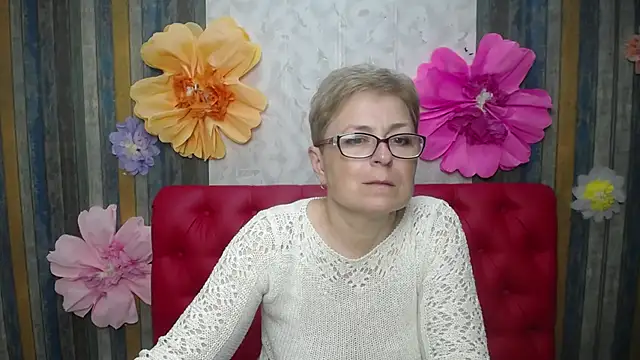 Živý XXX chat EmiliaGree