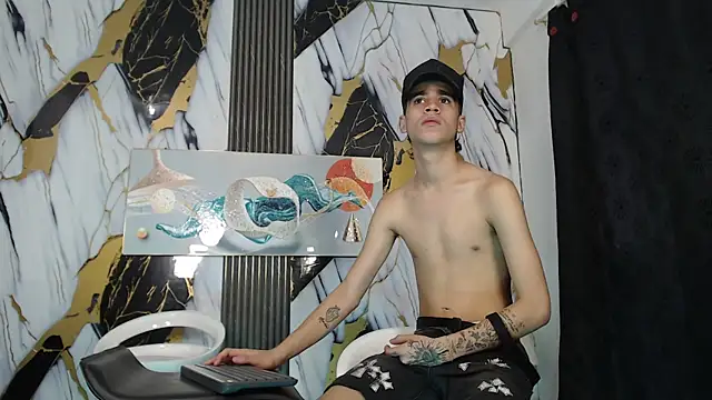 TWINKS_BOYSX Live XXX-Chat