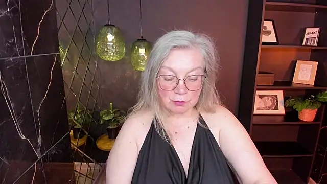 NataliMellow Chat XXX live