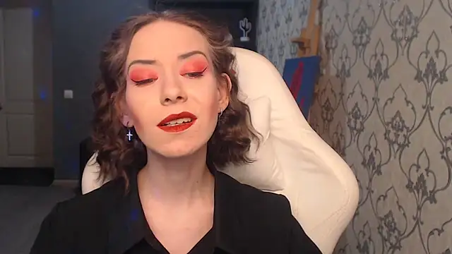 FascinatingEyess Chat XXX in diretta