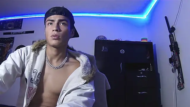 Fenix_hardcock ওয়েবক্যাম শো