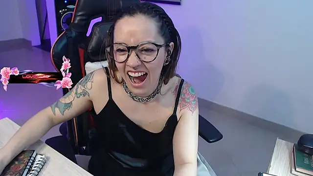 Czat XXX na żywo – pink-2022