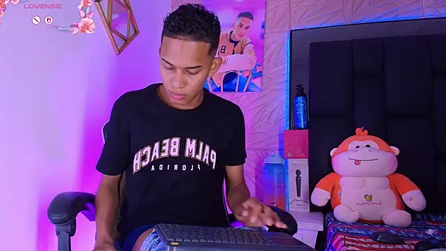 dilan_alfonzoのウェブカメラショー