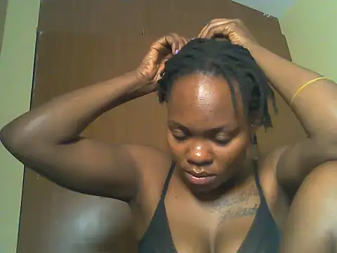 sexyebony13 – Live XXX-chat