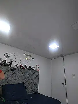 Shantey_Laurent Chat XXX live