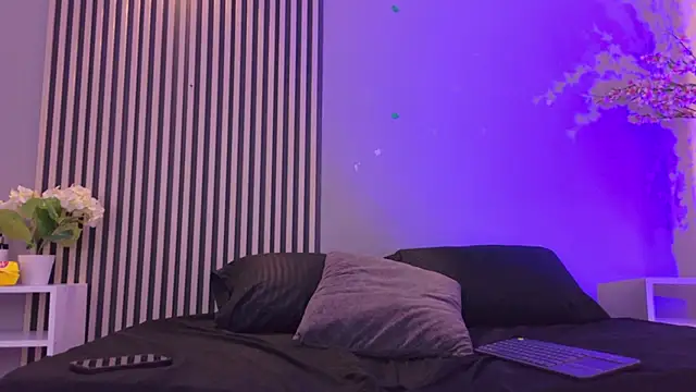 XXX chat uživo modela Anthonella_smiith