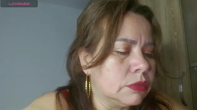 dulce_anahi_'s Live XXX Chat