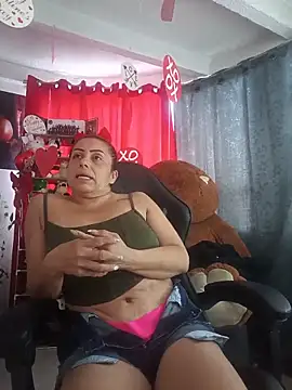 Онлайн чат XXX maynor_1998
