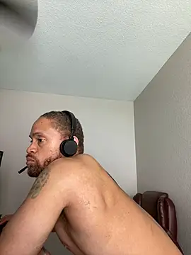 Fathero1time Live XXX-Chat