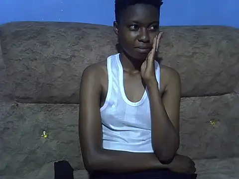Chat +18 de prettyy_joy ao vivo