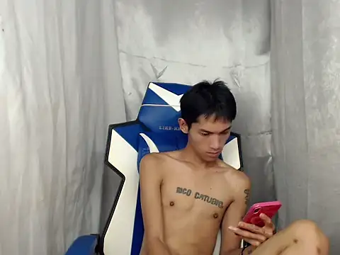 riks_tyler 在線直播表演