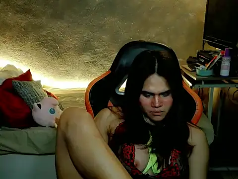 YllanaAltheaXxX XXX чат на живо