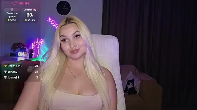 adrelaxina's Live XXX Chat