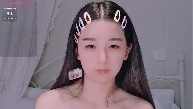 XXX chat uživo modela BingLin-