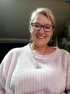 irinamaux's Webcam Show