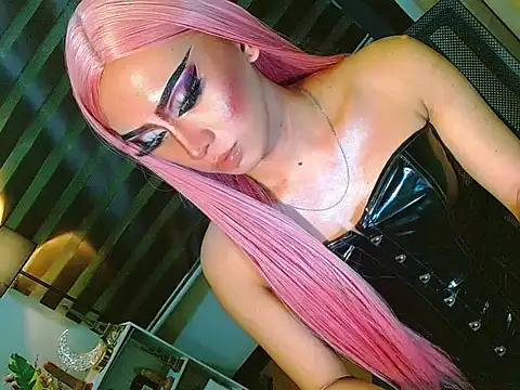 HOLLYWOOD_QUEEN_88 Webcam show