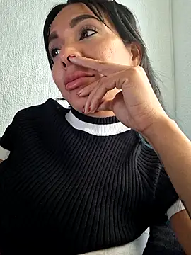 Doll_Loren's Live XXX Chat