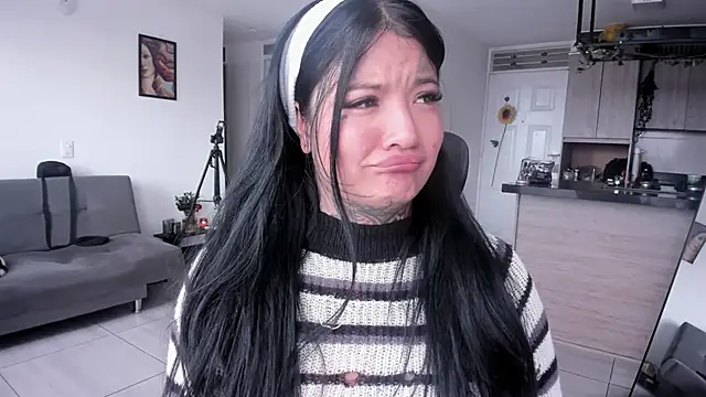 Chat +18 de Unatatuada ao vivo