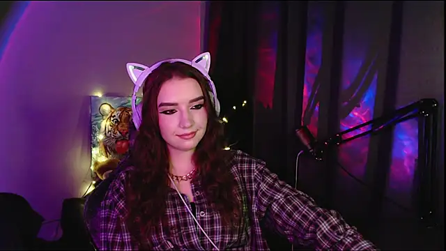 Chat +18 de Celia_Sensual_ ao vivo
