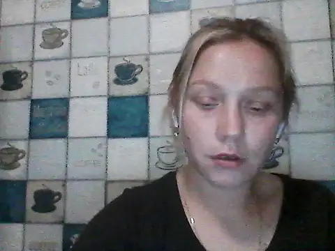 Anna_wey Adlı Modelin Canlı XXX Sohbeti