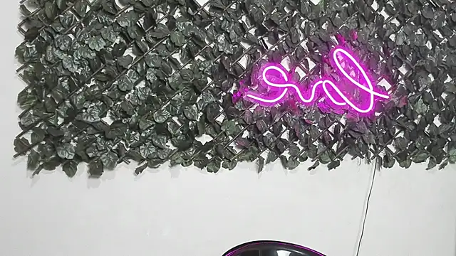 Chat +18 de Sofia_Franco_ ao vivo