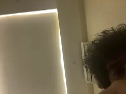 qnawafp Show in webcam