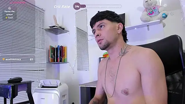Show de StefanoBigCock na webcam