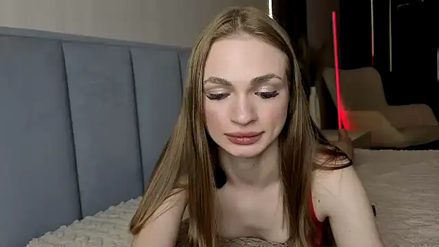 Pussyya777's Live XXX Chat