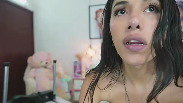 Chat +18 de dani_parker_ ao vivo