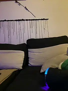 Show de Mohdollmen na webcam
