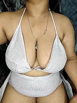 Chat XXX en directo de Curvy_Pooja
