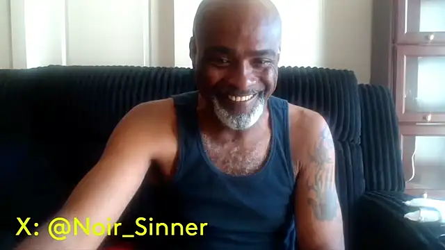 Chat XXX en directo de sinnernoir