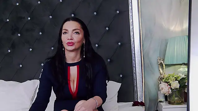Chat XXX ao vivo de GraceMontclaire